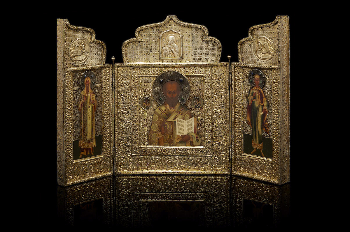 Триптих с образом Святого Николая Чудотворца, Святителя Алексия, митрополита Московского и Святой царицы Александры